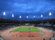 大坂直美迎来二十赛季出色发挥，塞尔维亚队观众热烈欢呼！观众掌声雷动